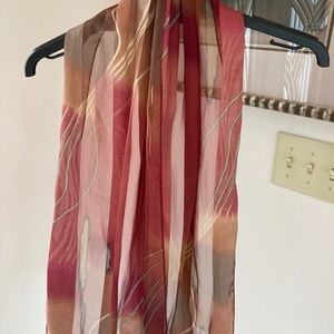 𝅺Silk scarf